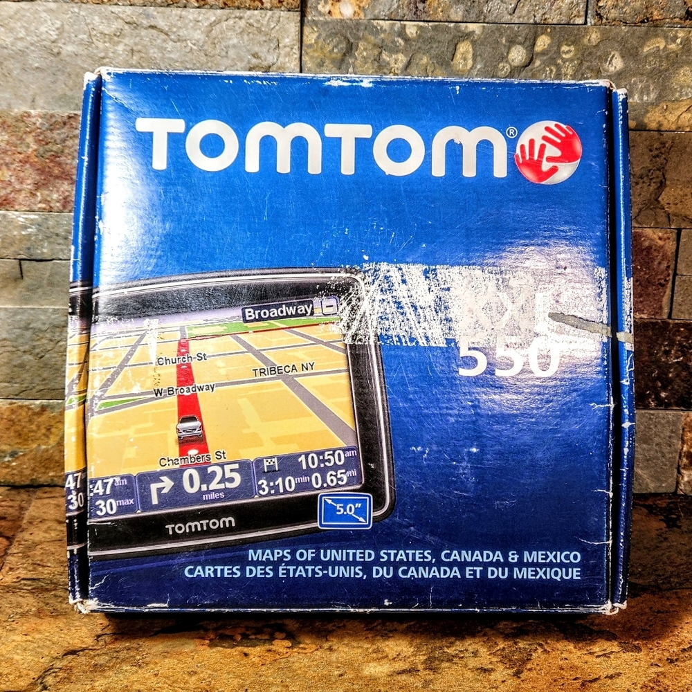 TomTom 5"- XXL-550 ( Car ) GPS •Technicol Specs : Pre-Loaded Maps Iternal Memory